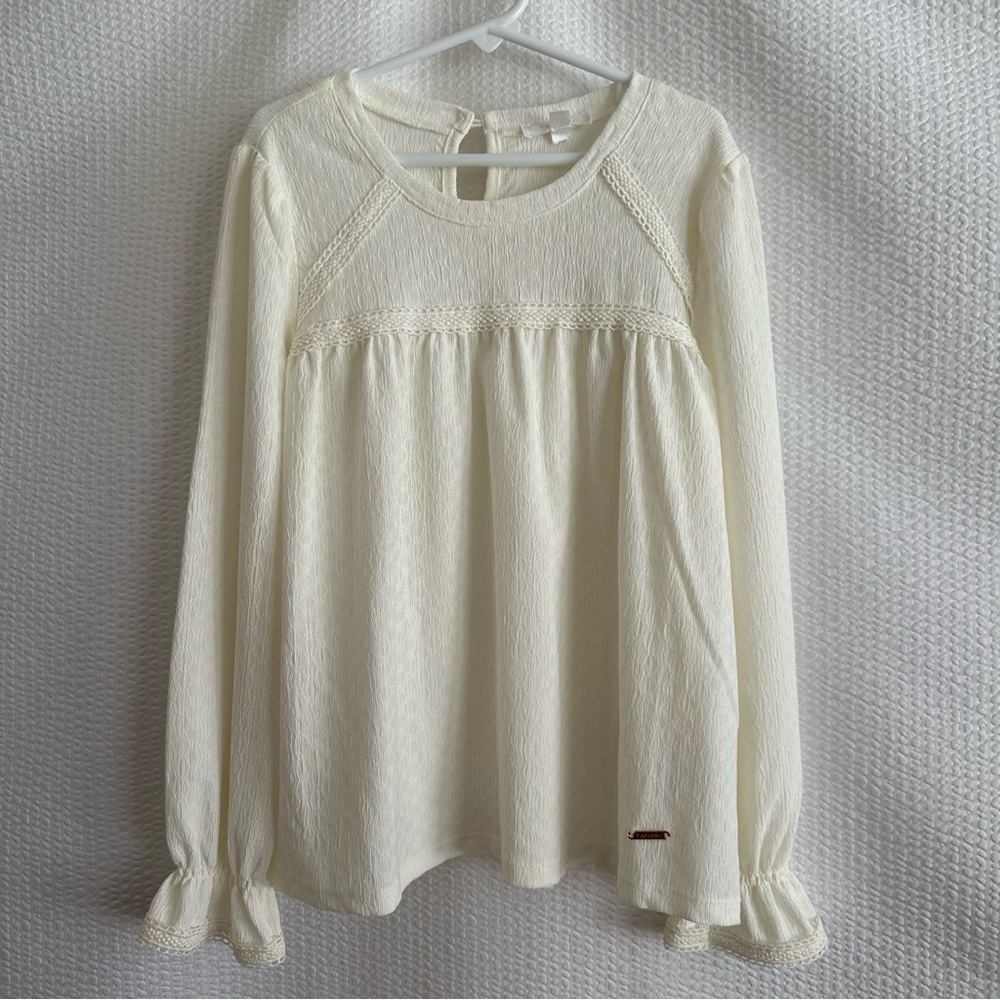 Tahari Girl Cream Textured Long Sleeve Peasant Blouse Size 7/8 Keyhole Back NWOT